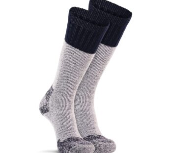 FoxRiver womens Wick Dry Outlander Heavyweight Boot & Field Mid-calf hiking socks, Green,