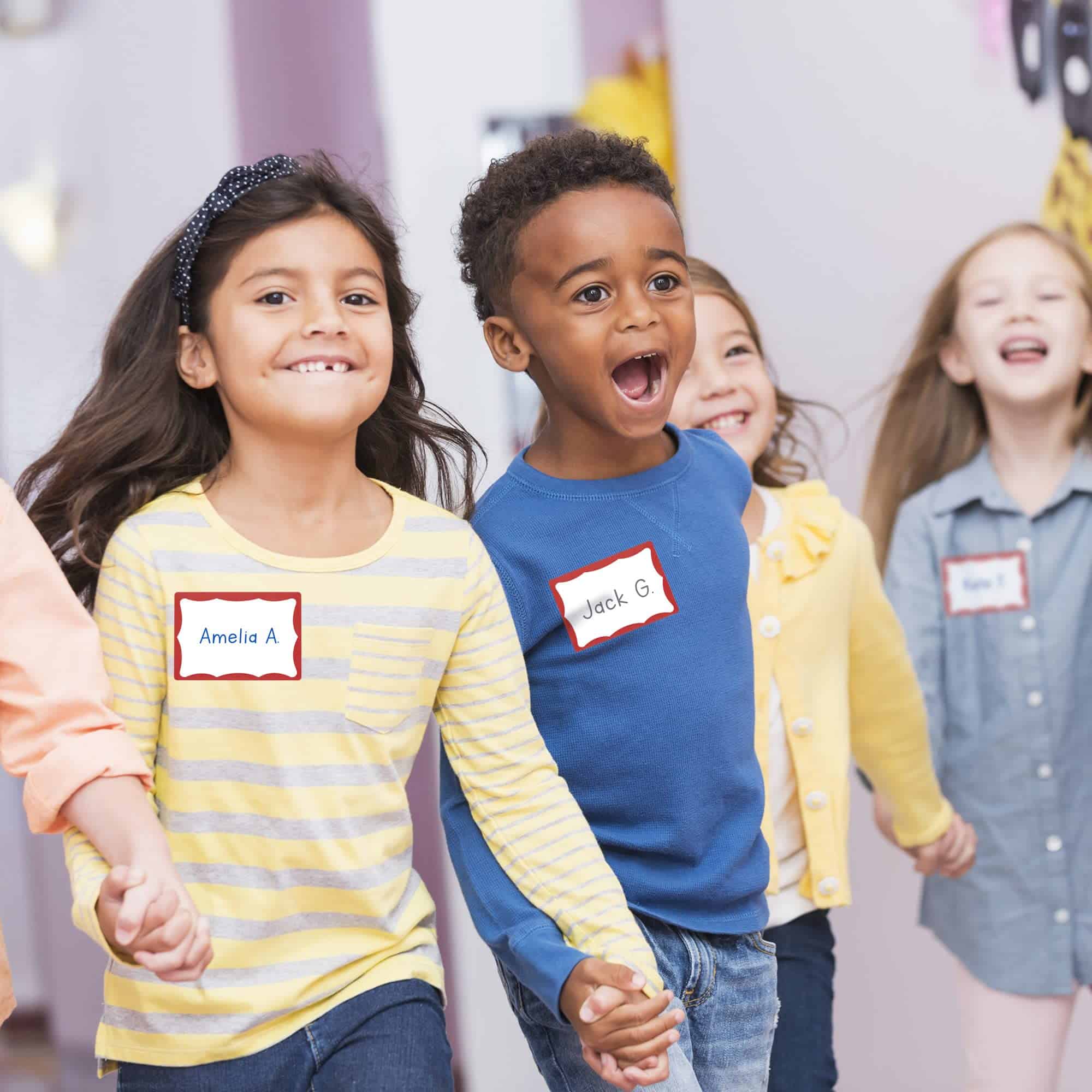 Avery Customizable Name Tags, 2-1/3" x 3-3/8", White with Red Border, 100 Removable Name B - Image 5