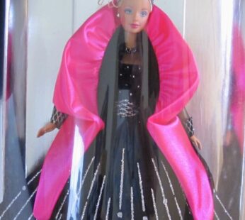 Barbie Happy Holidays Doll Special Edition (1998 Mattel)