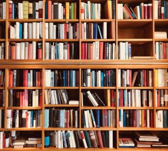 AIIKES 7x5FT Bookcase Photography Backdrop School Library Study Bookshelf Scene Children P